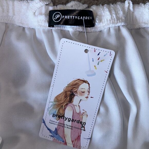 Pretty Garden Cutout Lace Dress! - Picture 8 of 8